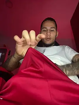 Snapshot of Junihn0 chatting on January 2025 04:02:02 PM Junihn0 online show from January 2025 04:02:02 PM