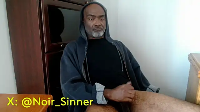 Snapshot of sinnernoir chatting on April 2026 02:09:01 PM sinnernoir online show from April 2026 02:09:01 PM