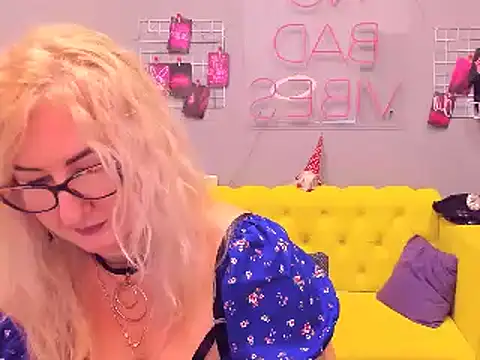 ChristyBrooks online show from January 2025 06:21:01 PM