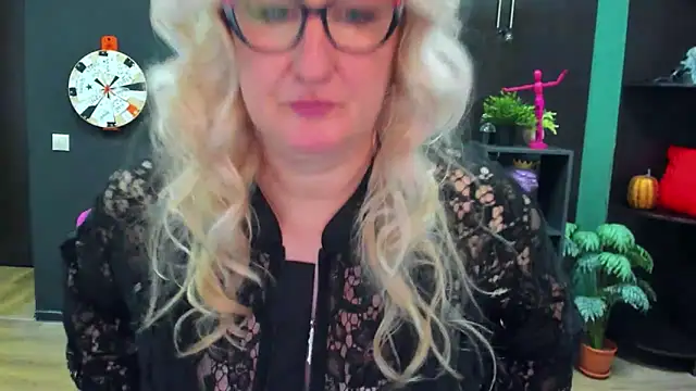 ChristyBrooks online show from February 2025 02:38:02 PM