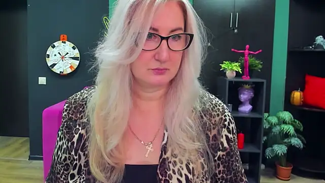 ChristyBrooks online show from February 2025 01:17:02 PM