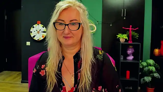 ChristyBrooks online show from March 2025 11:29:01 AM