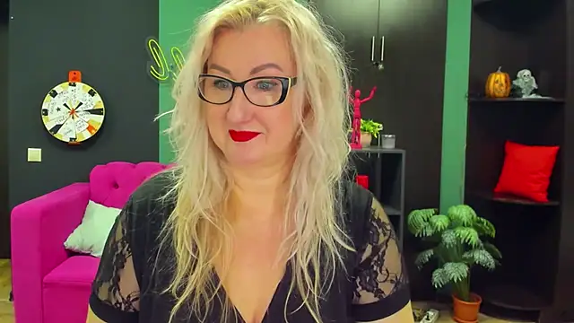 ChristyBrooks online show from March 2025 01:12:02 PM