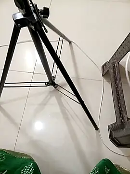 Cute-Aadhvita online show from September 2025 05:02:01 PM