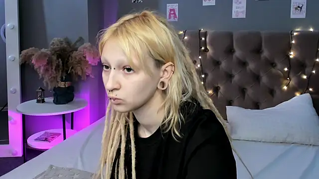 Lexy-Woorhez online show from February 2025 10:39:02 AM