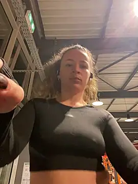 Snapshot of ImImmy chatting on January 2025 05:33:02 PM ImImmy online show from January 2025 05:33:02 PM