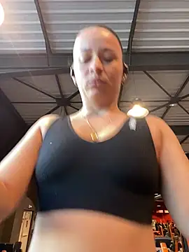 Snapshot of ImImmy chatting on January 2025 10:17:01 AM ImImmy online show from January 2025 10:17:01 AM