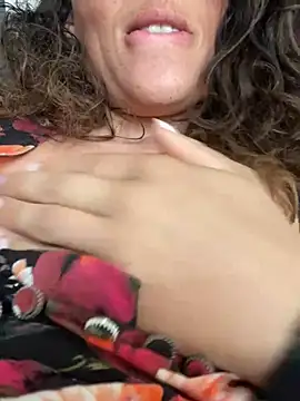 Snapshot of ImImmy chatting on February 2025 08:39:02 AM ImImmy online show from February 2025 08:39:02 AM