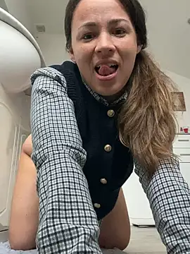 Snapshot of ImImmy chatting on February 2025 05:02:02 PM ImImmy online show from February 2025 05:02:02 PM