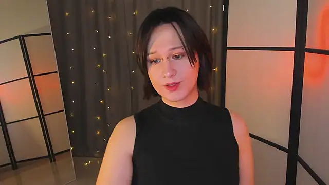 Nicole Cidman online show from February 2025 02:06:02 PM