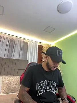 Robin Rief online show from December 2025 11:28:02 AM