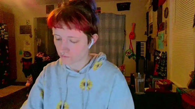 Snapshot of _hellostormy_ chatting on March 2025 11:33:02 AM hellostormy online show from March 2025 11:33:02 AM