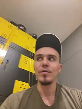 adam-rivera online show from January 2025 09:28:01 PM