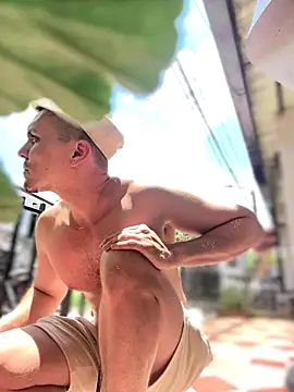 adam-rivera online show from September 2025 04:17:01 PM