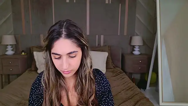 Teresa Stane online show from January 2025 09:23:01 AM