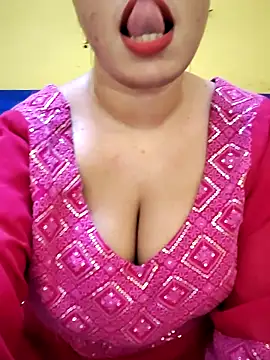 Haniya-143 online show from September 2025 08:44:01 PM