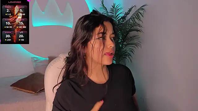 Ariana Pierce online show from October 2025 11:33:02 AM