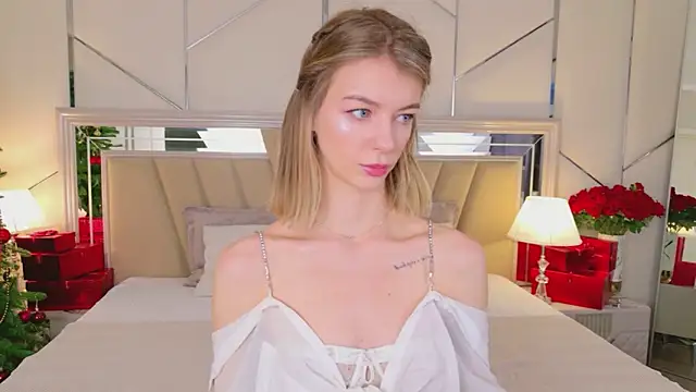 MeganMour online show from January 2026 05:07:02 PM