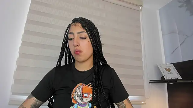 Snapshot of misscheelsee chatting on January 2025 09:11:02 PM misscheelsee online show from January 2025 09:11:02 PM