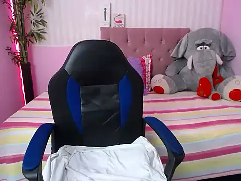 ximena bunny online show from December 2024 06:50:01 PM