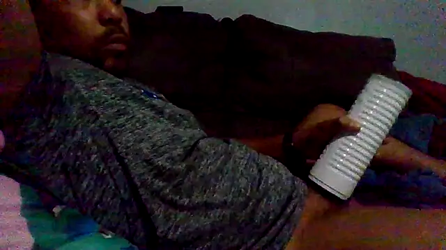 Creationmonster0 online show from September 2025 07:37:02 PM