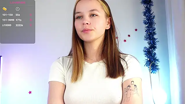 Snapshot of FalineDowlen chatting on January 2025 01:13:01 AM FalineDowlen online show from January 2025 01:13:01 AM