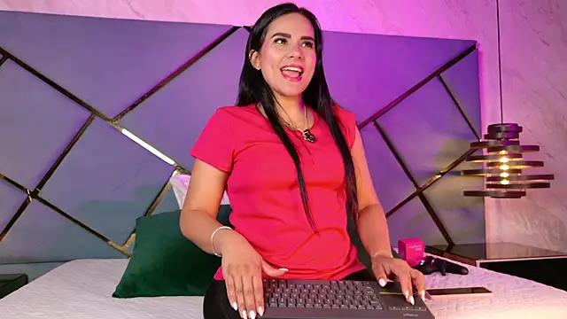 giorgia 13 online show from September 2025 03:17:02 AM