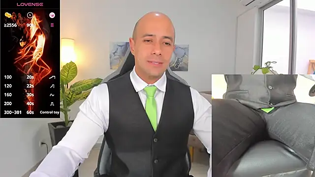 Snapshot of ryan_master_ chatting on January 2025 03:22:02 PM ryan master online show from January 2025 03:22:02 PM