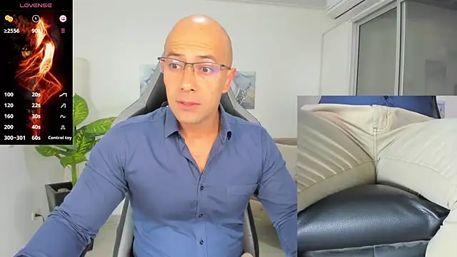 Snapshot of ryan_master_ chatting on January 2025 09:05:01 AM ryan master online show from January 2025 09:05:01 AM