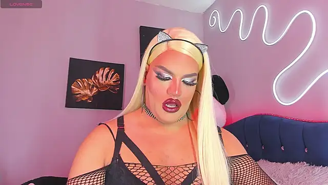 Snapshot of Missisabella_ chatting on September 2025 01:27:02 AM Missisabella  online show from September 2025 01:27:02 AM