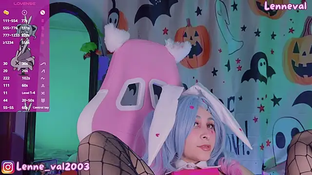 Lenneval1 online show from November 2025 02:24:02 AM