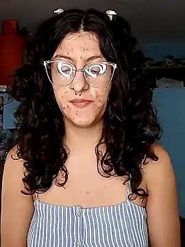 Snapshot of LoveElectra chatting on December 2024 05:50:02 PM LoveElectra online show from December 2024 05:50:02 PM