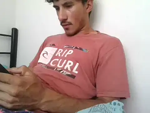 Snapshot of xxx-999 chatting on March 2025 07:53:02 PM xxx-999 online show from March 2025 07:53:02 PM