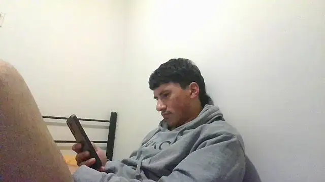 Snapshot of xxx-999 chatting on September 2025 04:38:02 AM xxx-999 online show from September 2025 04:38:02 AM