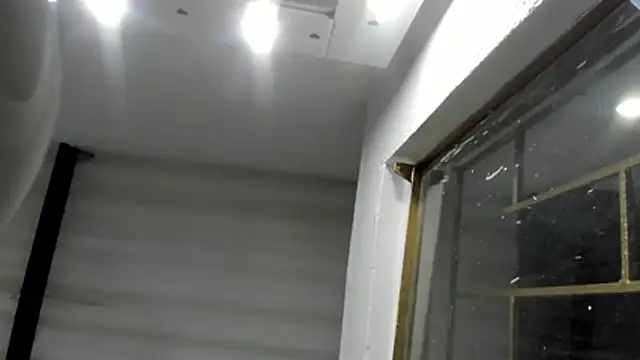 samy riverss online show from February 2026 12:15:02 AM