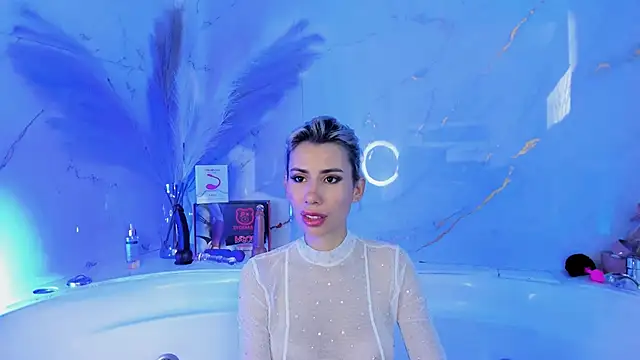 Summer Rosee online show from February 2025 08:07:02 PM