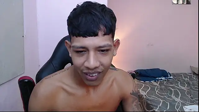 Snapshot of mr_stiven_ chatting on January 2025 05:16:02 AM mr stiven  online show from January 2025 05:16:02 AM