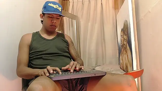 Snapshot of mr_stiven_ chatting on October 2025 03:18:02 AM mr stiven  online show from October 2025 03:18:02 AM