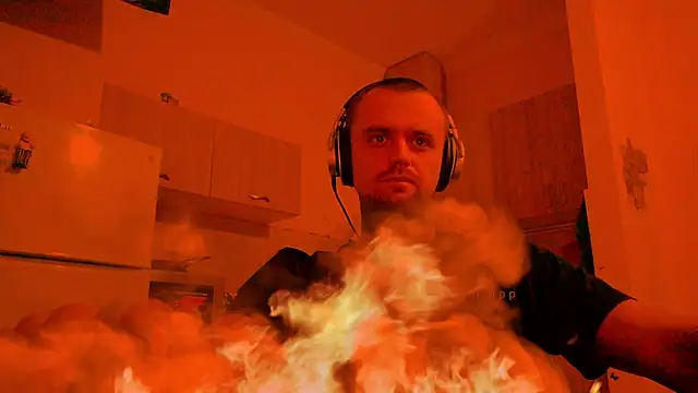 Snapshot of HappyZebra13 chatting on March 2025 07:04:01 PM HappyZebra13 online show from March 2025 07:04:01 PM