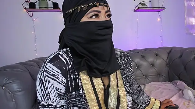 Snapshot of jazmin_anbar chatting on January 2025 07:25:01 PM jazmin anbar online show from January 2025 07:25:01 PM