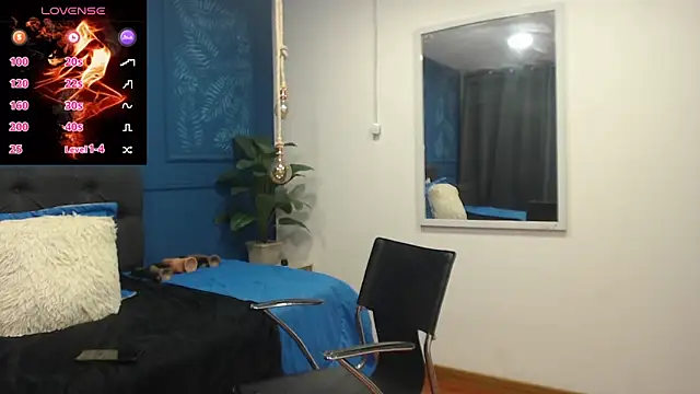 Snapshot of sasi_luna chatting on November 2025 08:18:01 PM sasi luna online show from November 2025 08:18:01 PM