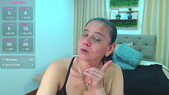 Snapshot of sasi_luna chatting on November 2025 02:03:01 AM sasi luna online show from November 2025 02:03:01 AM