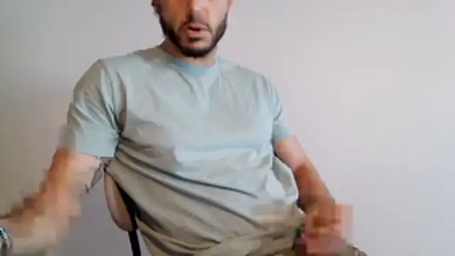 Snapshot of Strokeking4u chatting on December 2025 02:47:02 PM Strokeking4u online show from December 2025 02:47:02 PM