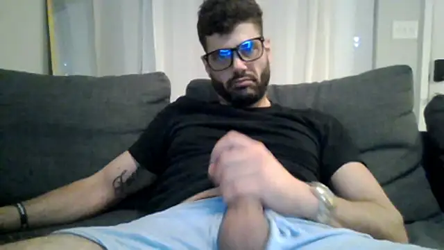 Snapshot of Strokeking4u chatting on February 2026 07:45:02 AM Strokeking4u online show from February 2026 07:45:02 AM