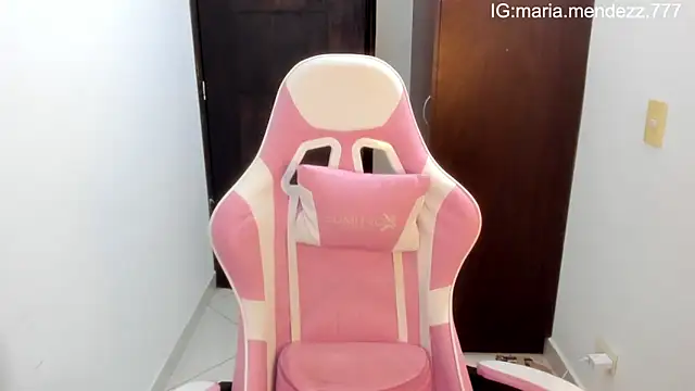 maria mendez  online show from December 2025 01:55:02 AM