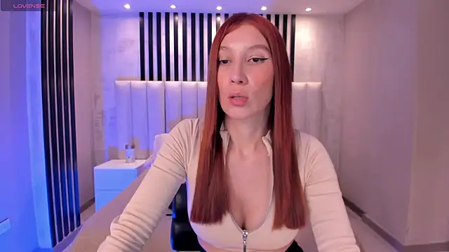 MiaFarrell  online show from January 2026 07:05:02 PM