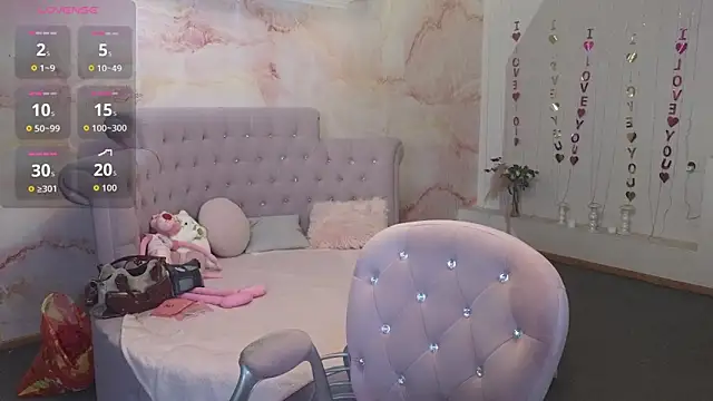 Penelope Pinky online show from November 2025 10:36:01 AM