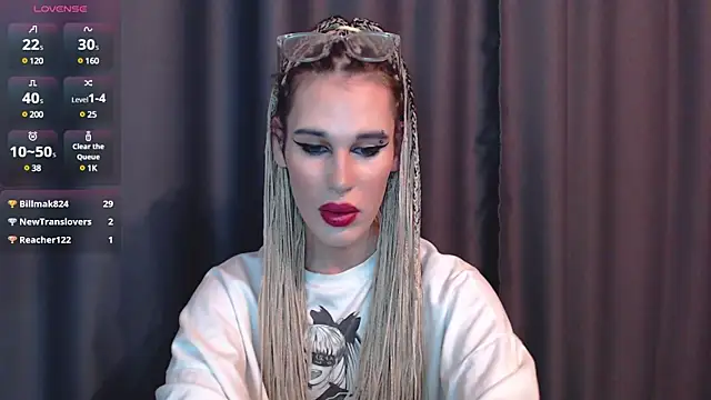 Snapshot of Cassie_Bae chatting on December 2024 06:58:02 PM Cassie Bae online show from December 2024 06:58:02 PM