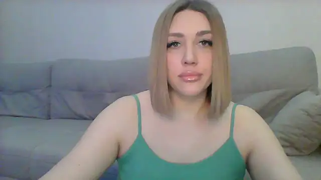 Snapshot of VickyLove047 chatting on January 2025 04:50:01 AM VickyLove047 online show from January 2025 04:50:01 AM