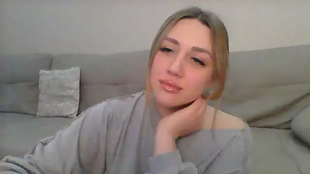 Snapshot of VickyLove047 chatting on January 2025 09:53:01 PM VickyLove047 online show from January 2025 09:53:01 PM